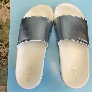 Skechers slip on hyper burst recovery sandals